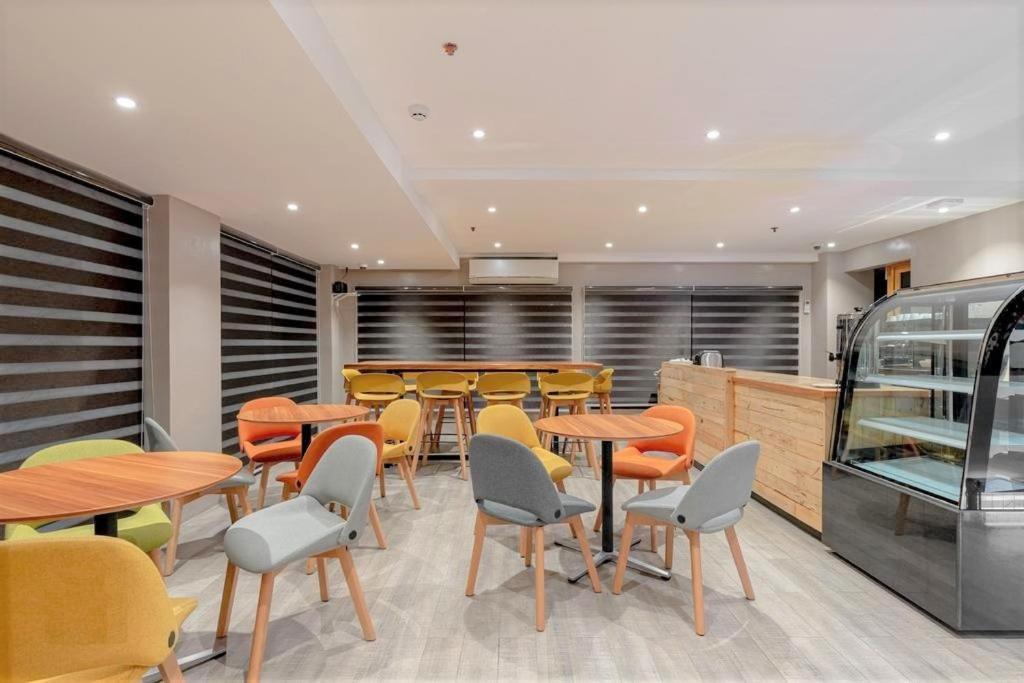 Hotel Inigo Legazpi Eksteriør bilde