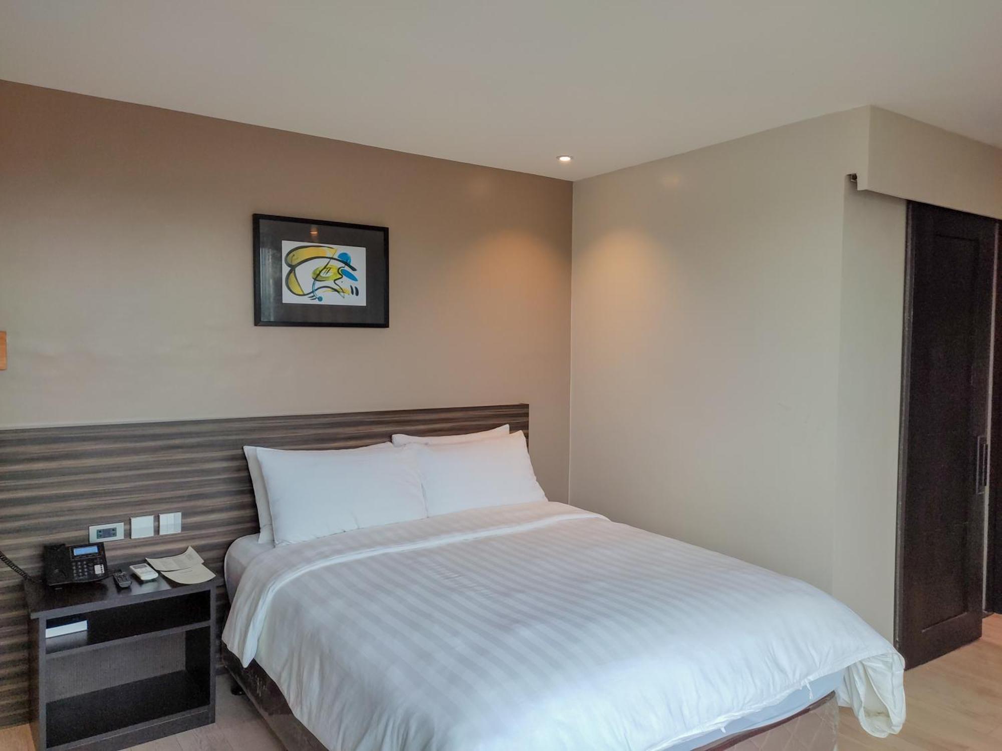 Hotel Inigo Legazpi Eksteriør bilde