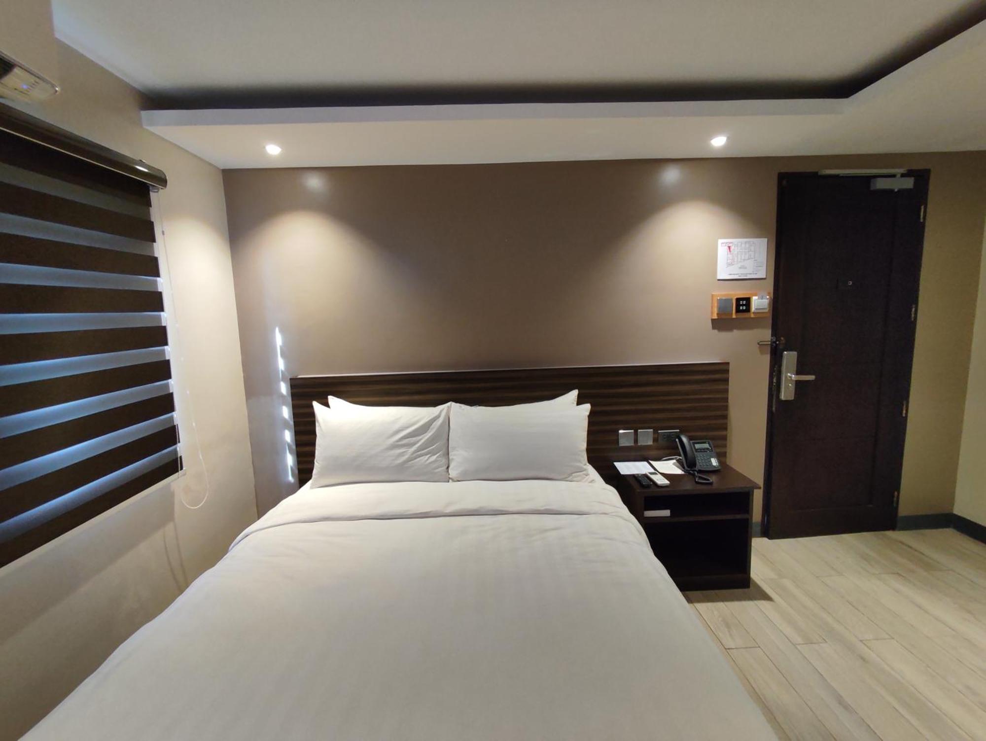 Hotel Inigo Legazpi Eksteriør bilde