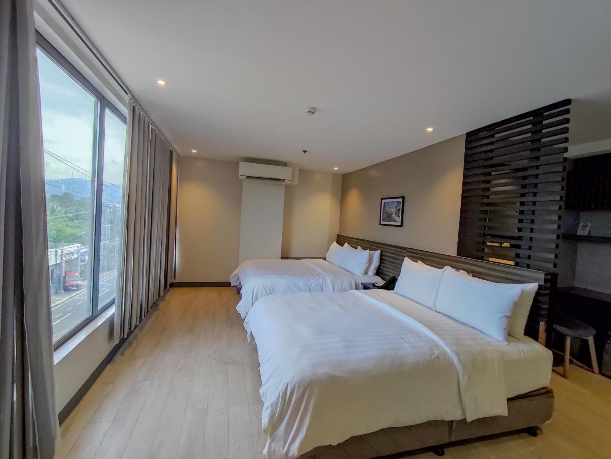 Hotel Inigo Legazpi Eksteriør bilde